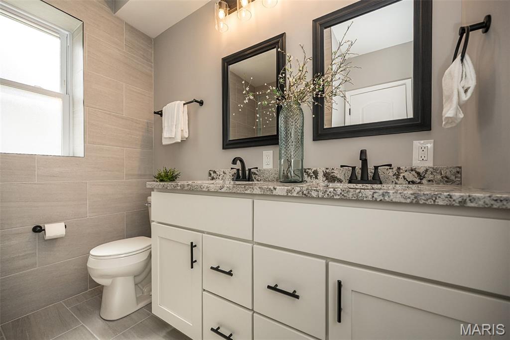 August Chouteau Estate - Residential