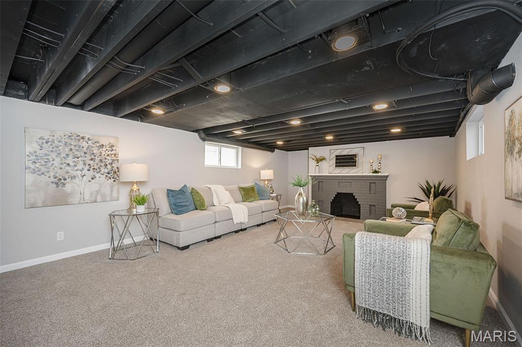 August Chouteau Estate - Residential