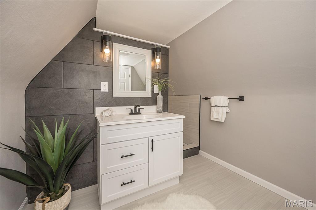 August Chouteau Estate - Residential