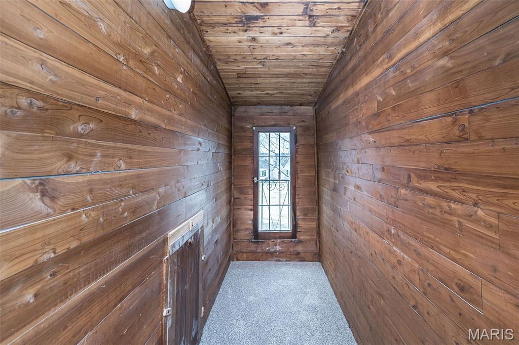 August Chouteau Estate - Residential