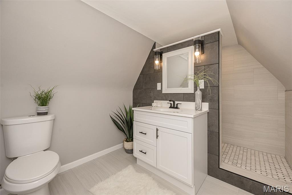 August Chouteau Estate - Residential