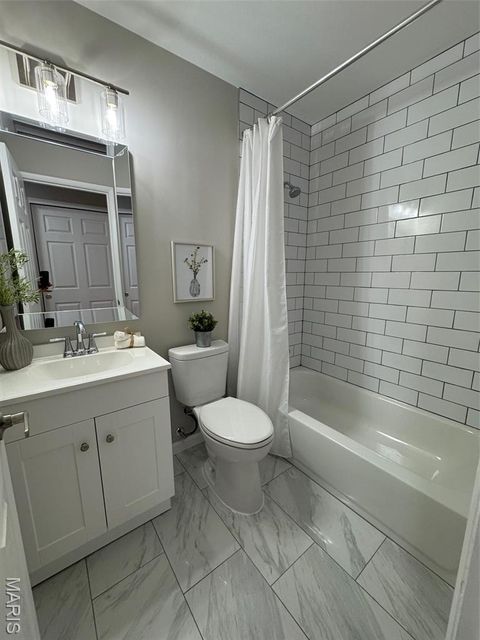 Tiny photo for 924 Fernview Drive, Creve Coeur, MO 63141 (MLS # 26015264)