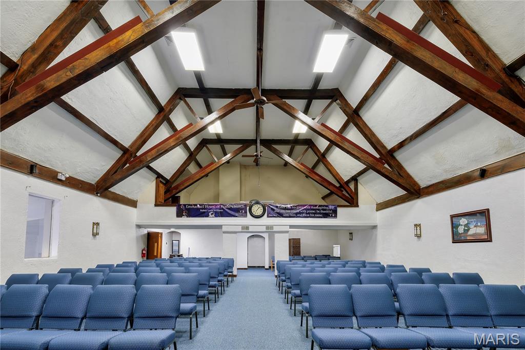 Kitchen & Bartlett Add - Commercial Sale