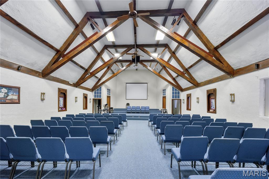 Kitchen & Bartlett Add - Commercial Sale