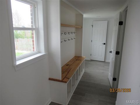 Tiny photo for 803 N Kirkwood Road, Kirkwood, MO 63122 (MLS # 26020347)