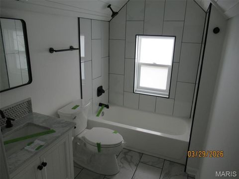 Tiny photo for 803 N Kirkwood Road, Kirkwood, MO 63122 (MLS # 26020347)