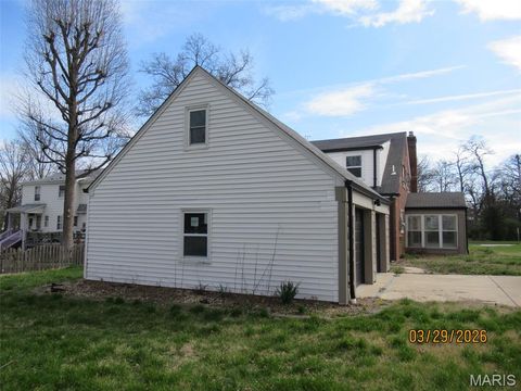 Tiny photo for 803 N Kirkwood Road, Kirkwood, MO 63122 (MLS # 26020347)