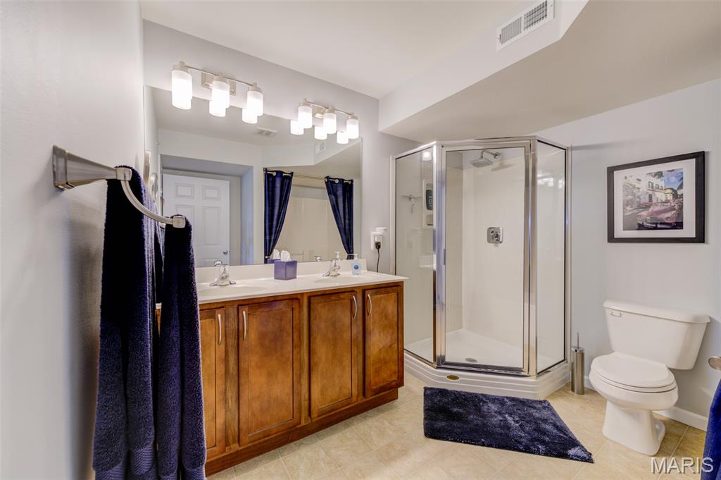 Bordeaux Condo Bldg 6 - Residential