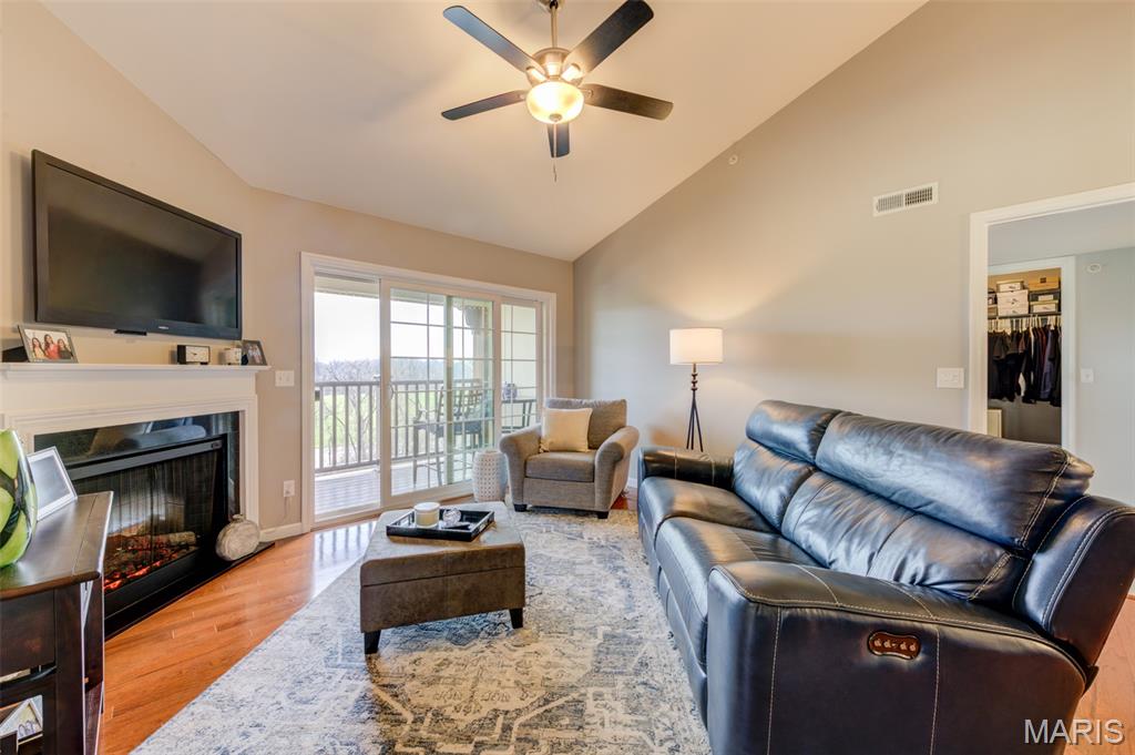 Bordeaux Condo Bldg 6 - Residential