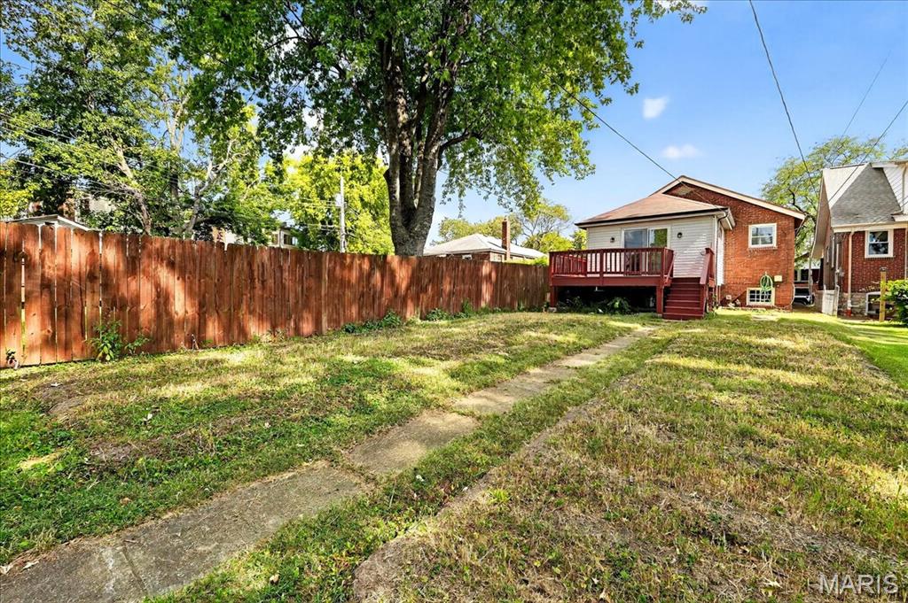 St Louis, Missouri 63116, United States, 2 Bedrooms Bedrooms, ,1 BathroomBathrooms,Residential,Coming Soon,202857