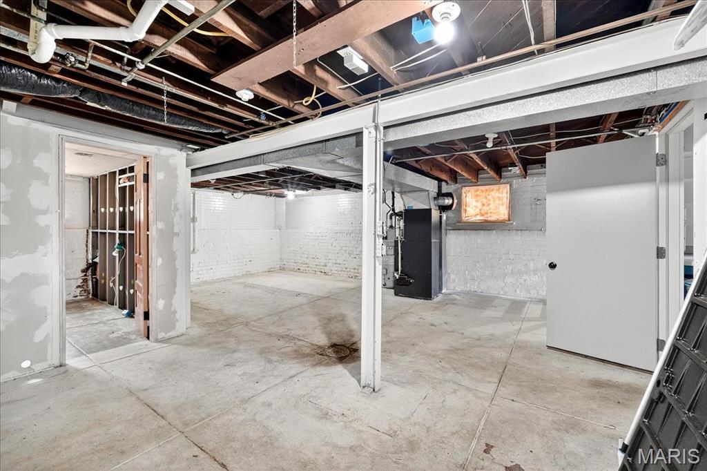 St Louis, Missouri 63116, United States, 2 Bedrooms Bedrooms, ,1 BathroomBathrooms,Residential,Coming Soon,202857