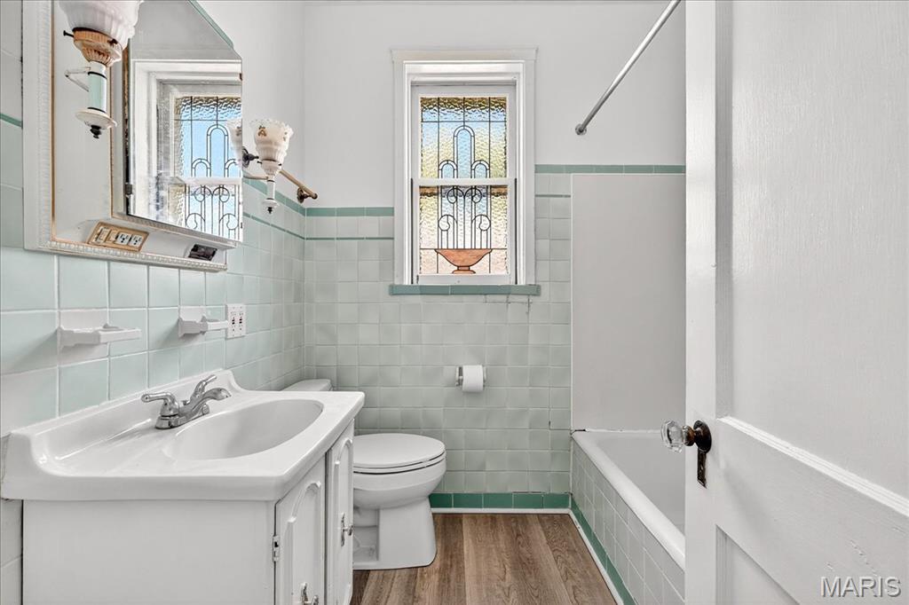 St Louis, Missouri 63116, United States, 2 Bedrooms Bedrooms, ,1 BathroomBathrooms,Residential,Coming Soon,202857