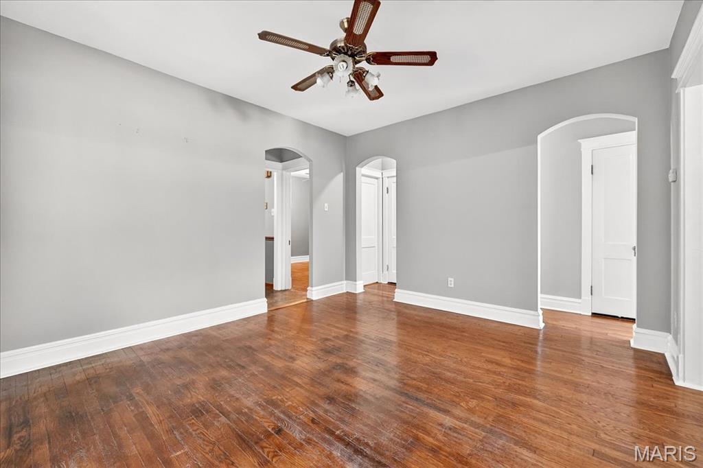 St Louis, Missouri 63116, United States, 2 Bedrooms Bedrooms, ,1 BathroomBathrooms,Residential,Coming Soon,202857