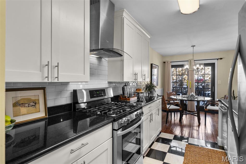 Clarkson Grove Condo Seventh - Residential