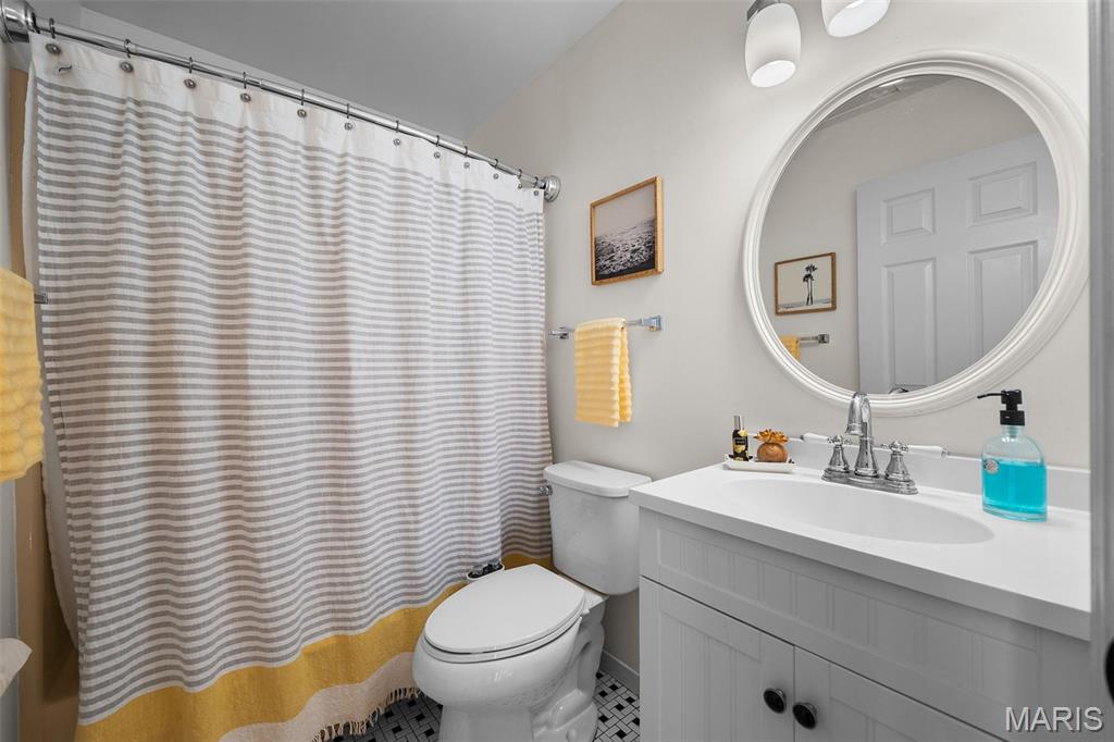 Clarkson Grove Condo Seventh - Residential