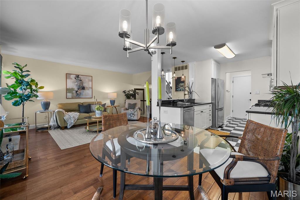 Clarkson Grove Condo Seventh - Residential