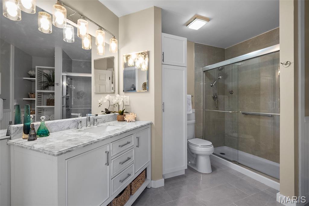 Clarkson Grove Condo Seventh - Residential