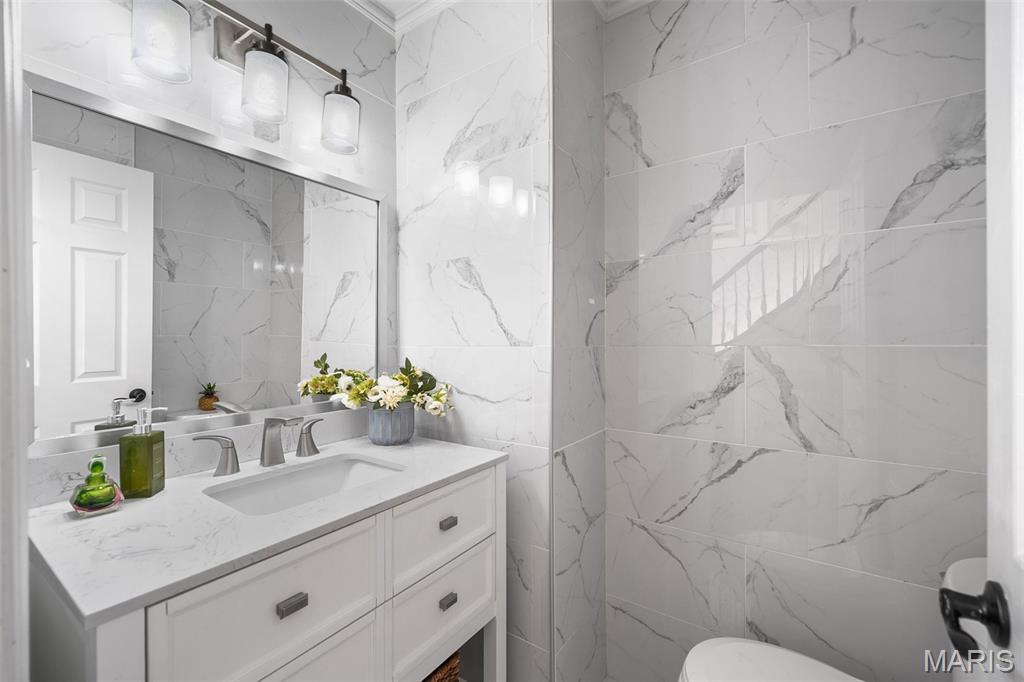 Clarkson Grove Condo Seventh - Residential