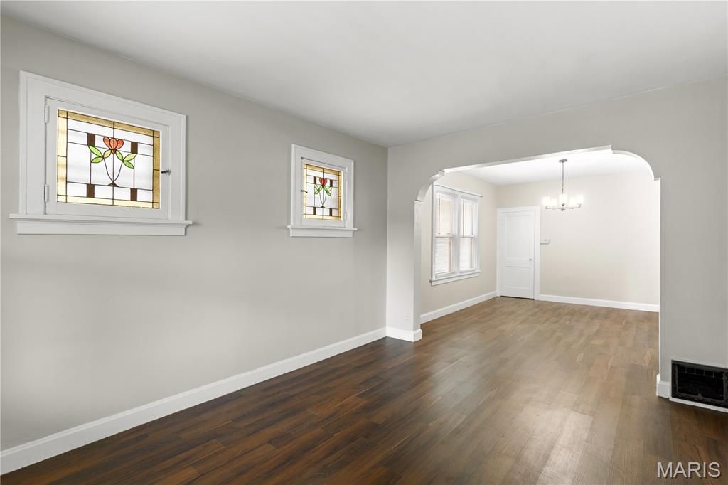 Photo of 5231 Steffens Avenue, St Louis, MO 63116 (MLS # 25073464)