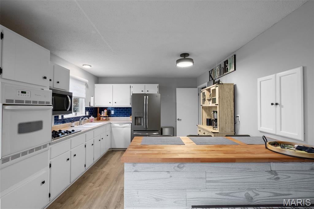 Foxcrest 1 - Residential