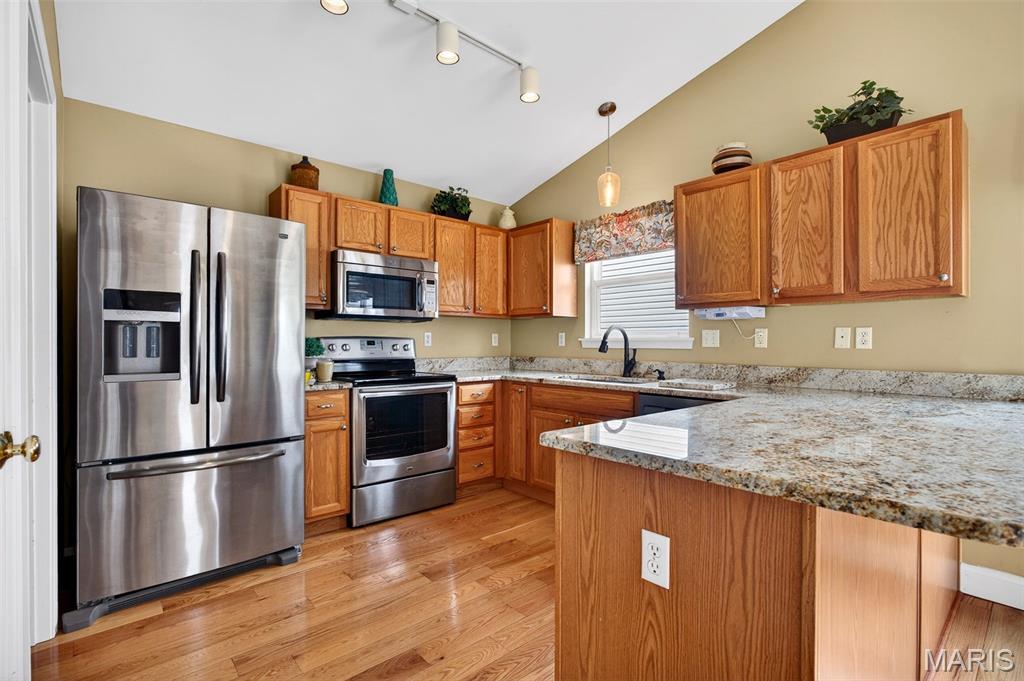 Winghaven-Hawthorne Village - Residential