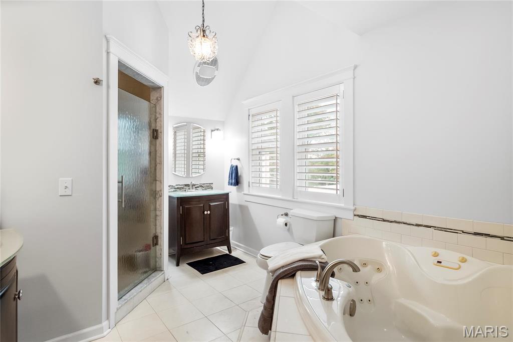 High School Terrace Lts 41 & 42 Bdy Adj - Residential