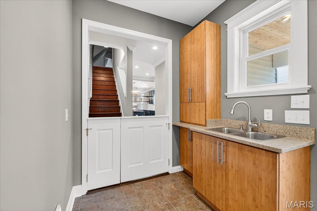 High School Terrace Lts 41 & 42 Bdy Adj - Residential