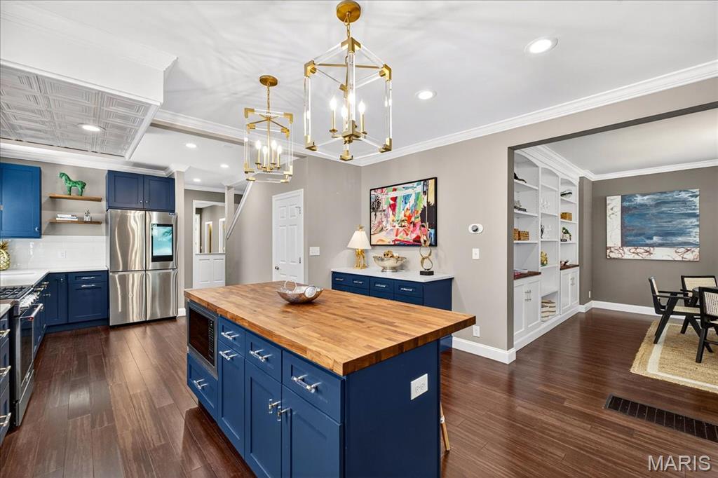 High School Terrace Lts 41 & 42 Bdy Adj - Residential