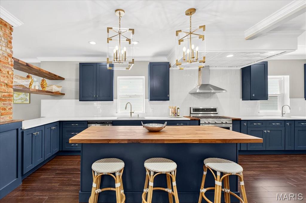 High School Terrace Lts 41 & 42 Bdy Adj - Residential