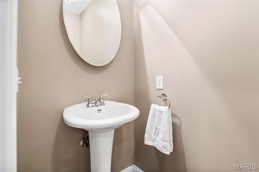 High School Terrace Lts 41 & 42 Bdy Adj - Residential