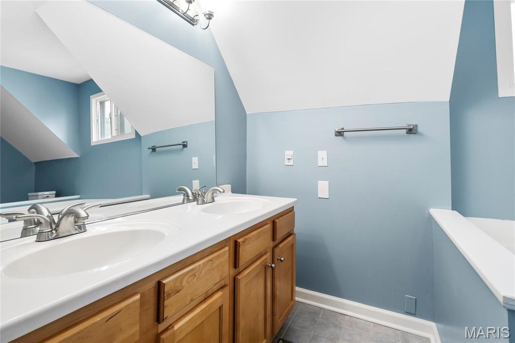 High School Terrace Lts 41 & 42 Bdy Adj - Residential