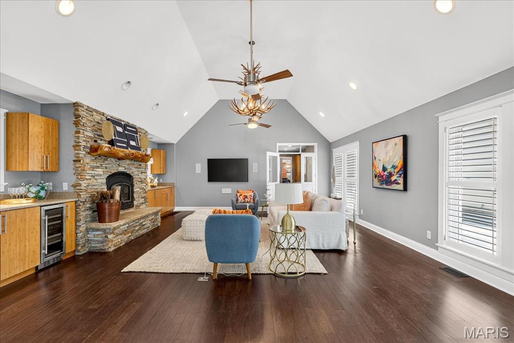 High School Terrace Lts 41 & 42 Bdy Adj - Residential