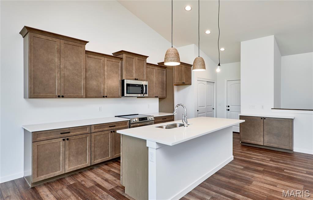 Stoneridge Villas - Residential