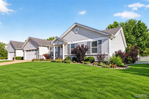 Tiny photo for 225 Royallsprings Parkway, OFallon, MO 63368 (MLS # 26067900)