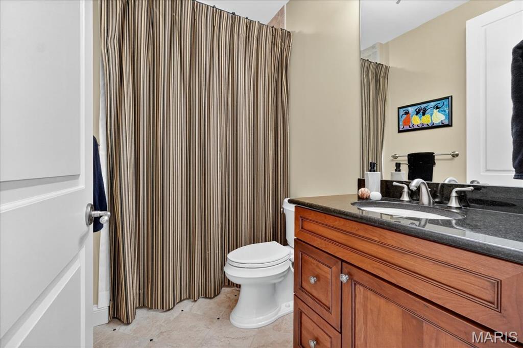 Crescent Condo - Residential