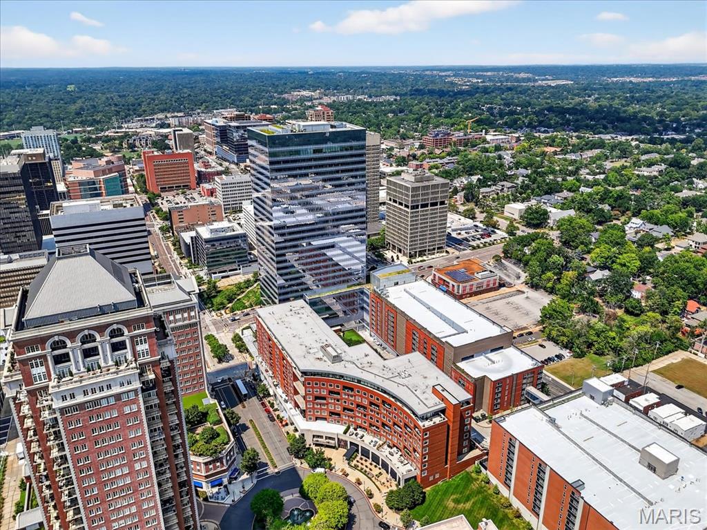 Crescent Condo - Residential