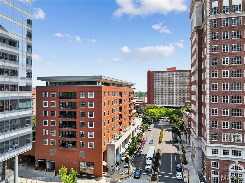 Crescent Condo - Residential