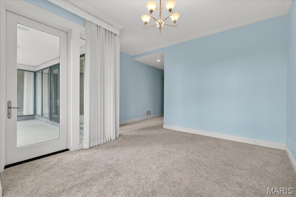 Crescent Condo - Residential