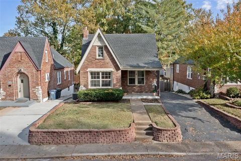 6 Saint Charles Place St Louis MO 63119