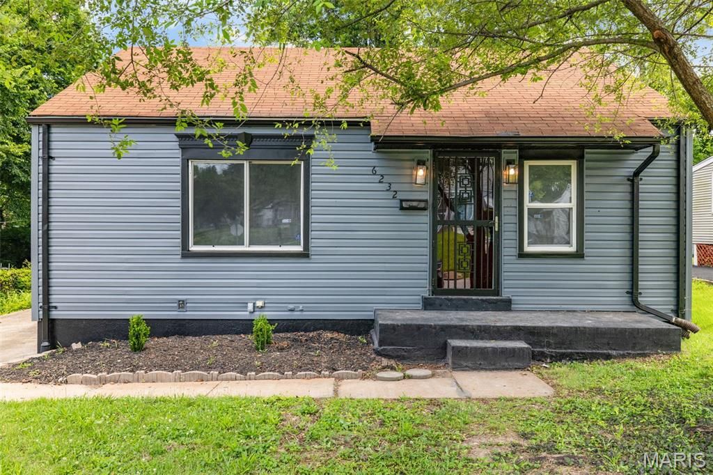 Photo of 6232 Witsell Avenue, Berkeley, MO 63134 (MLS # 26027651)