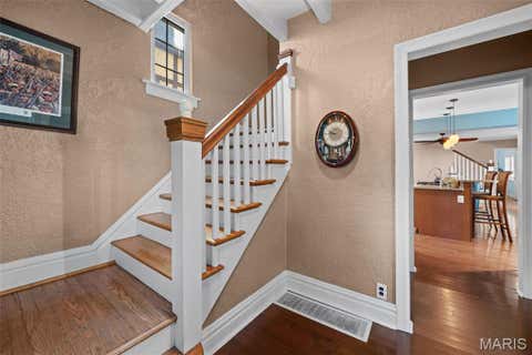 Tiny photo for 332 Newport Avenue, Webster Groves, MO 63119 (MLS # 26038870)