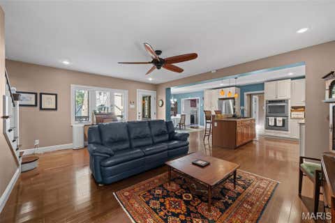 Tiny photo for 332 Newport Avenue, Webster Groves, MO 63119 (MLS # 26038870)
