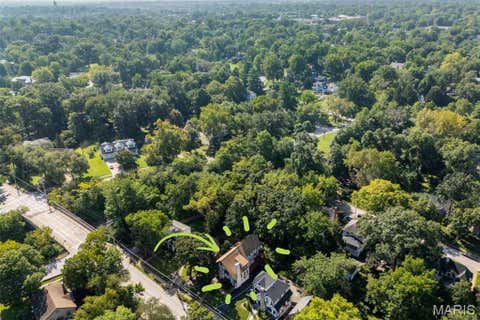Tiny photo for 332 Newport Avenue, Webster Groves, MO 63119 (MLS # 26038870)