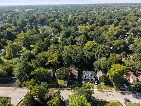 Tiny photo for 332 Newport Avenue, Webster Groves, MO 63119 (MLS # 26038870)