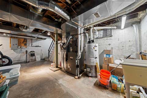 Tiny photo for 332 Newport Avenue, Webster Groves, MO 63119 (MLS # 26038870)