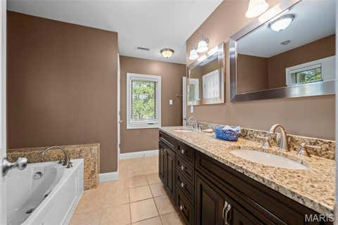 Tiny photo for 332 Newport Avenue, Webster Groves, MO 63119 (MLS # 26038870)