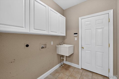 Tiny photo for 2418 Golden Bear Way #711A, Wentzville, MO 63385 (MLS # 26053742)