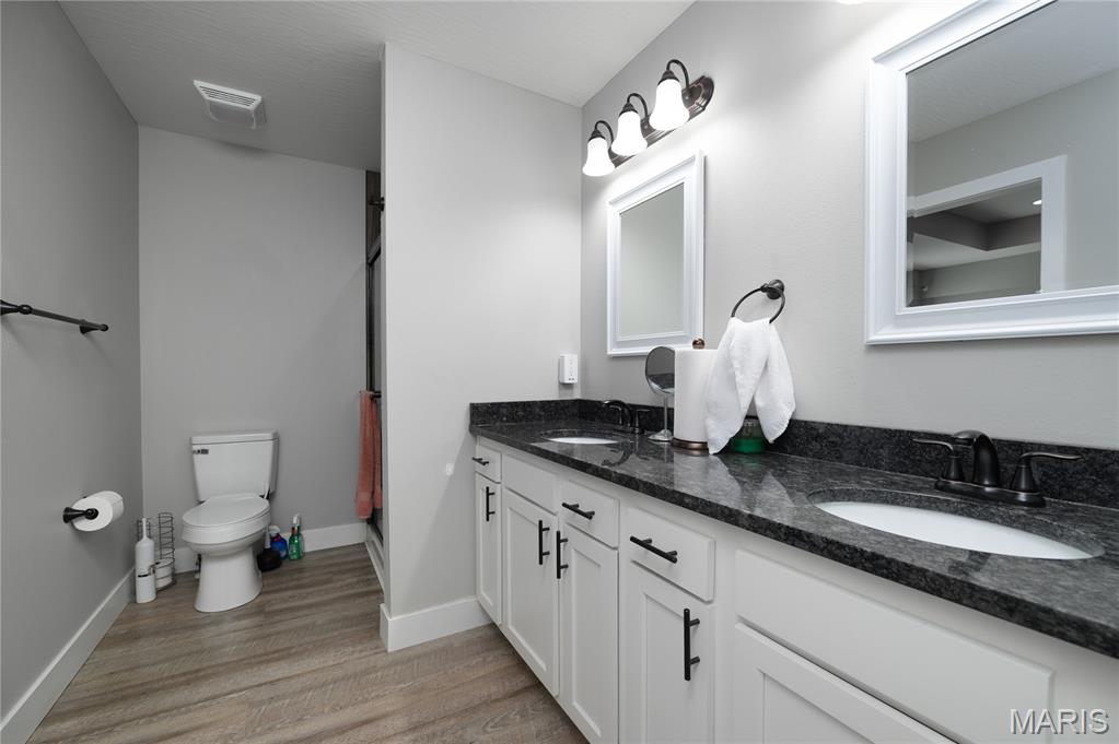 Woodland Hills - Residential