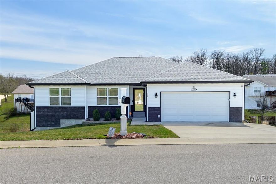 Welcome to this nearly new home featuring an open-concept floor plan designed for both everyday living and entertaining. The kitchen offers granite countertops and a large center island, flowing seamlessly into the dining and living areas with vaulted ceilings that create a bright and spacious feel.
With 5 bedrooms and 3 full bathrooms, this home provides flexible space for family, guests, or a home office. The primary suite offers a comfortable retreat with a spacious layout and a beautifully tiled walk-in shower.
The finished basement expands the living space with 2 additional bedrooms, a full bathroom, a large family room, and a dedicated media room—ideal for movie nights, a game room, or additional living space.
Step outside to enjoy the patio, perfect for outdoor gatherings and relaxation.
Additional upgrades include a UV-added HVAC system, a high-capacity hot water system, water softener, and a matching storage shed.
This home combines modern finishes, functional design, and thoughtful upgrades—ready for its next owner.