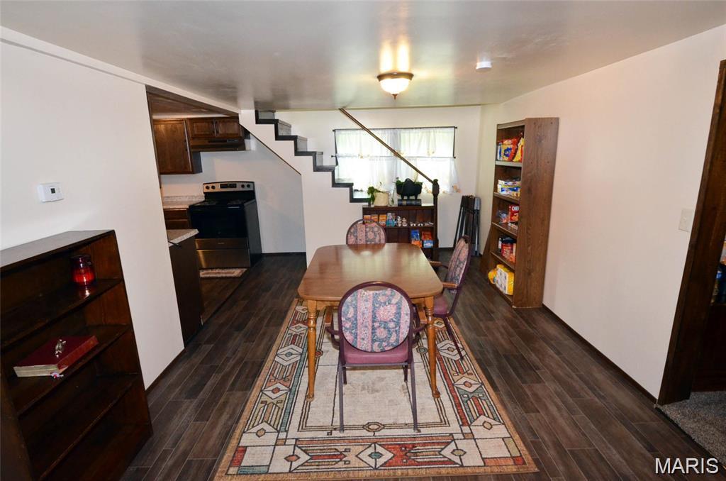 1116 E Springfield Road